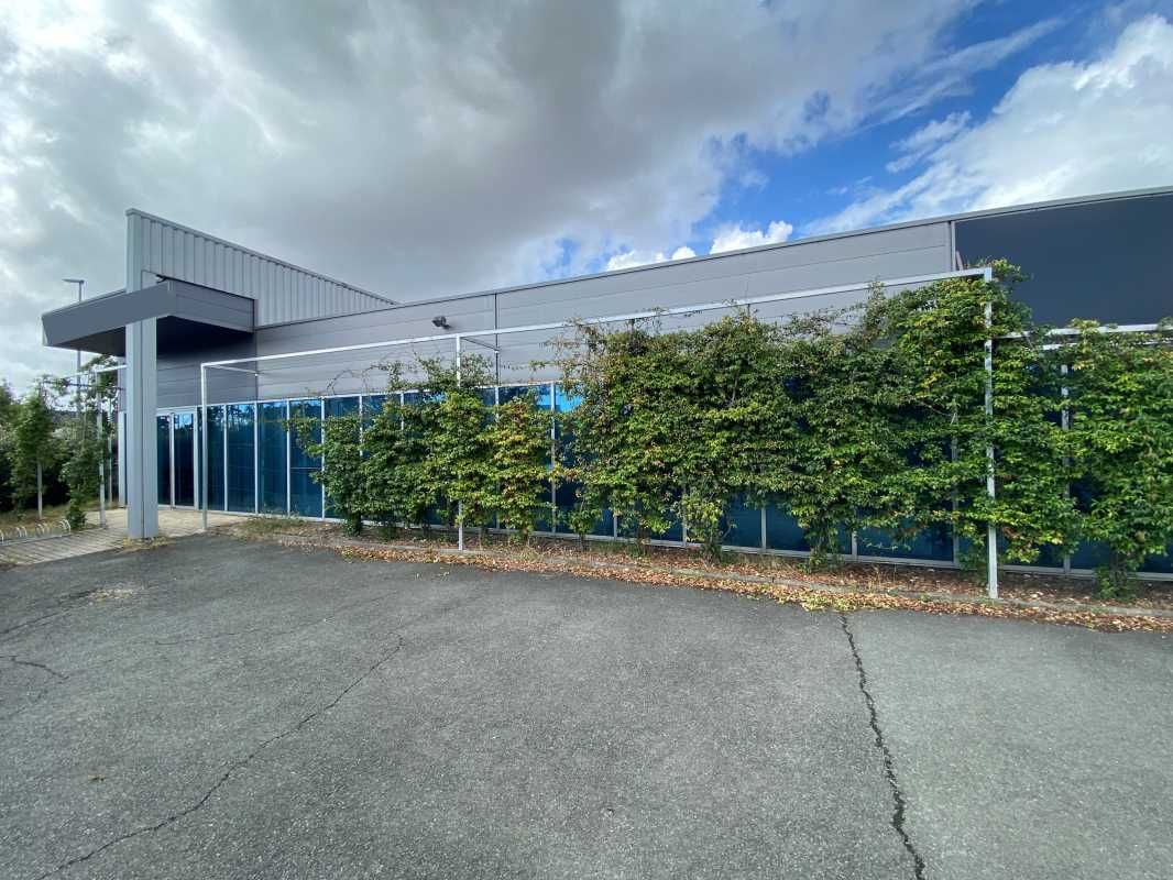 A Villenave d'Ornon, à proximité de la rocade sor