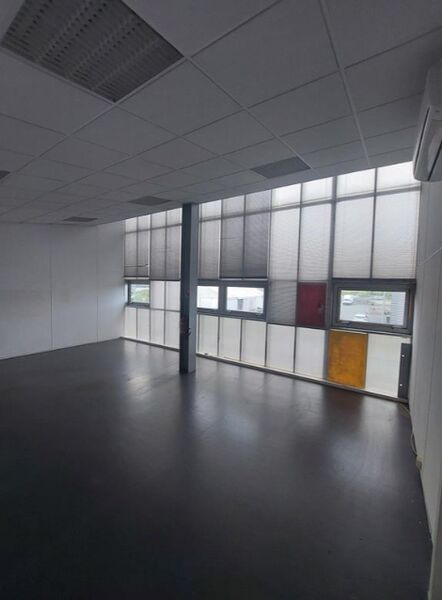 Au sein du quartier Bastide Brazza à Bordeaux, RC