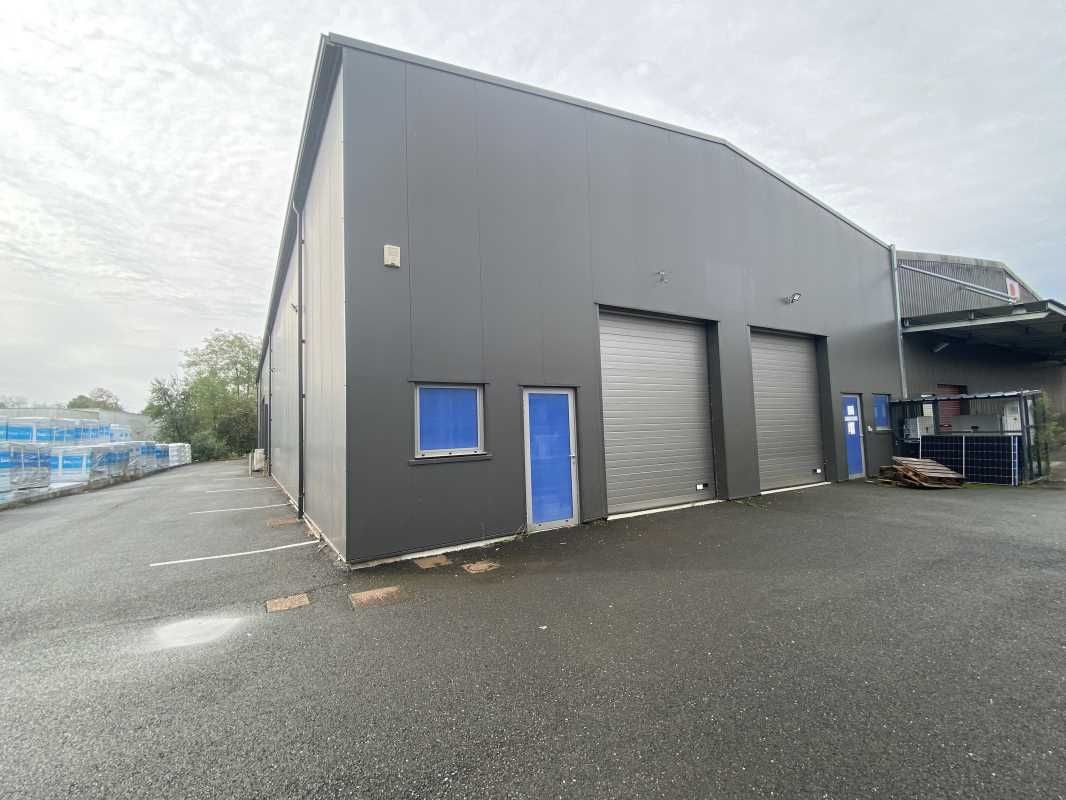 Au sein de la Zone d'activités de la Madeleine à 