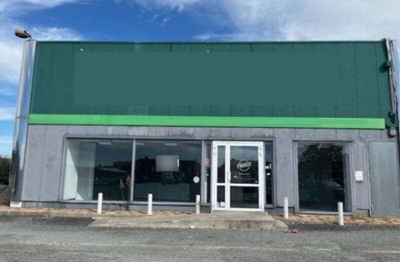 Au sein de la Zone Chemin Long à Mérignac, situé 