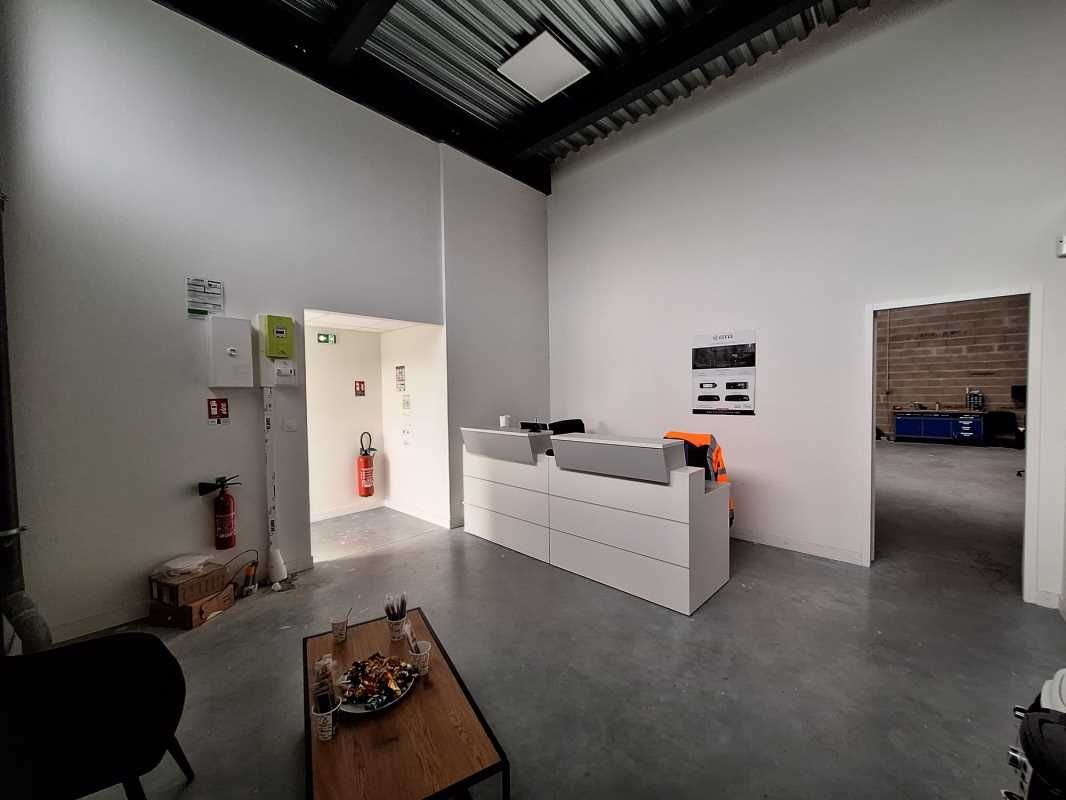 A BEYCHAC-ET-CAILLAU, au sein du Parc d'Activités