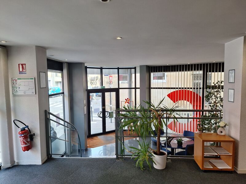 Au sein du quartier des Chartrons dans un environ