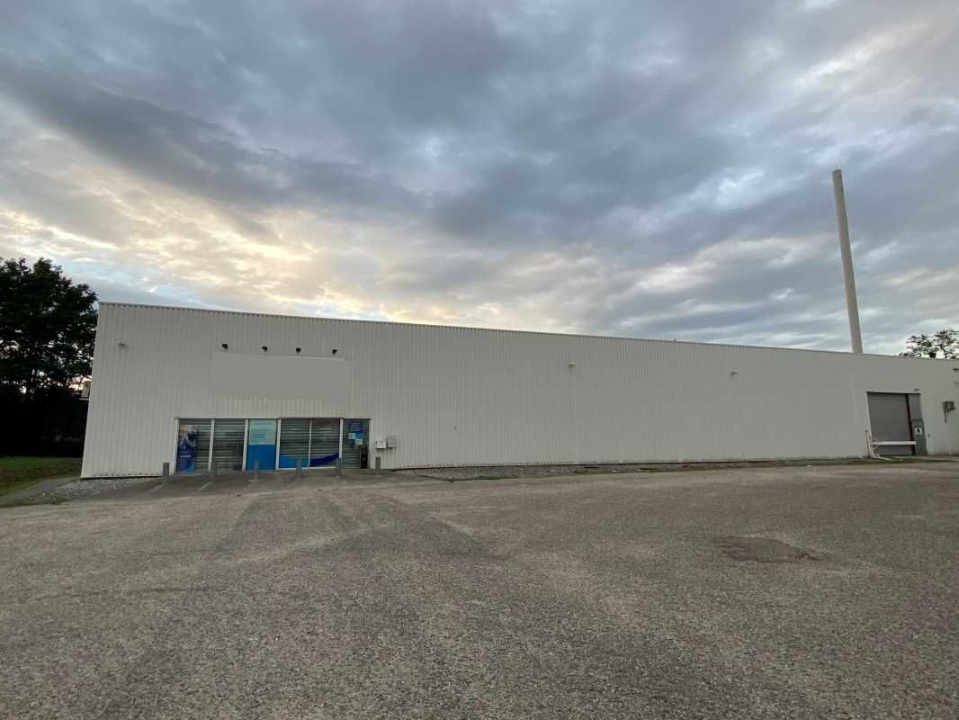 Situé à proximité de la rocade sortie 14 à Pessac