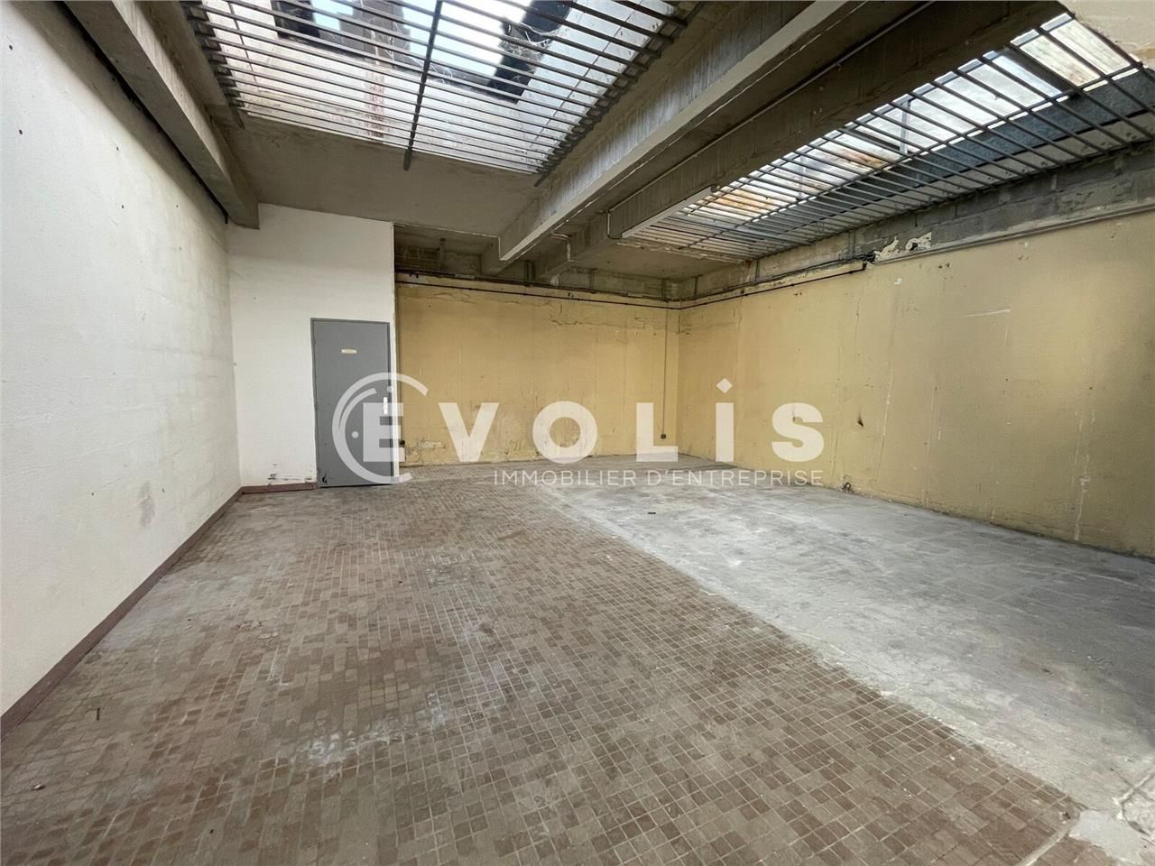 Situé sur la commune de Bordeaux, dans le quartie