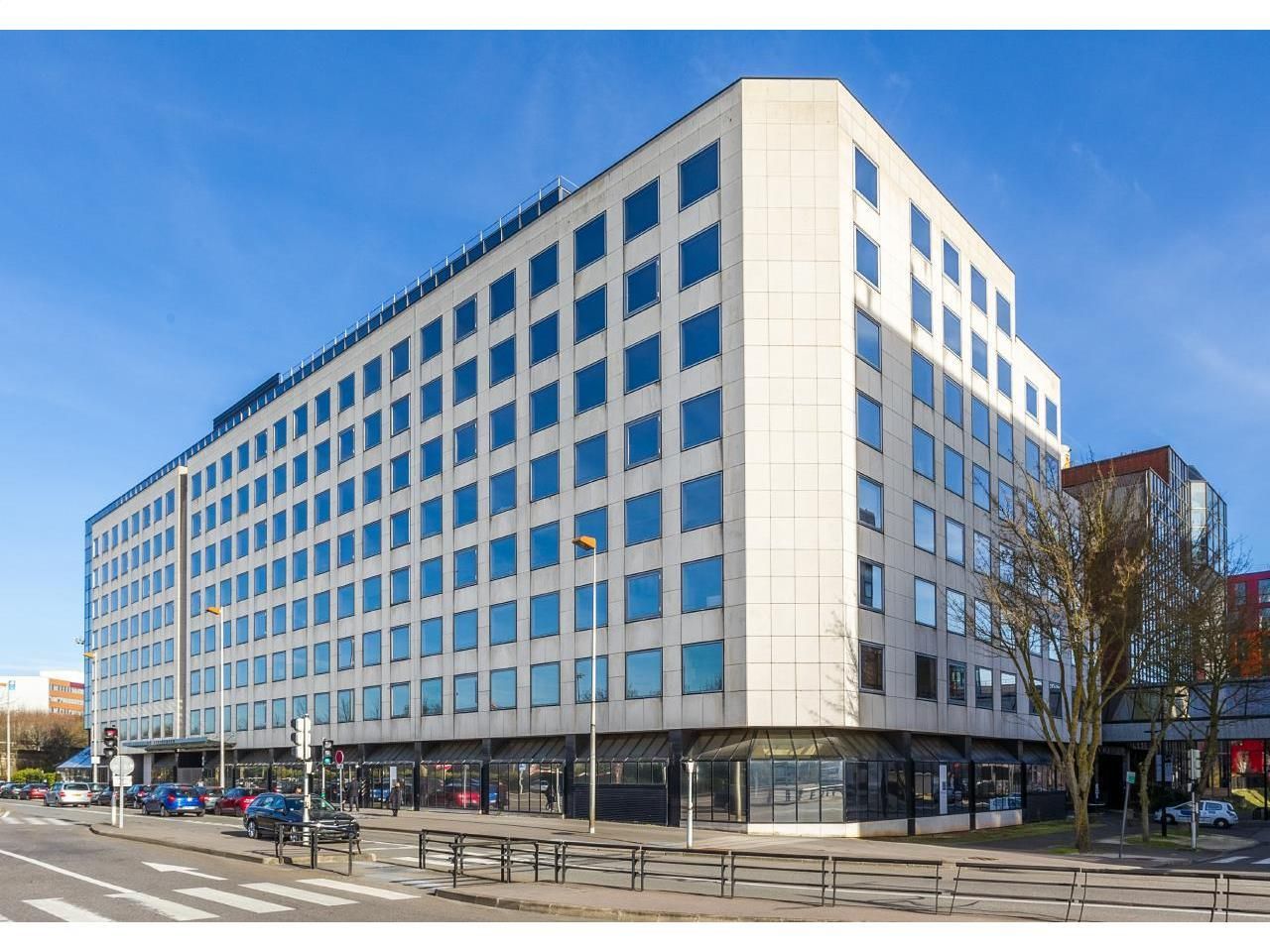 200 m² pour ce bureaux en location à Montigny-le-bretonneux