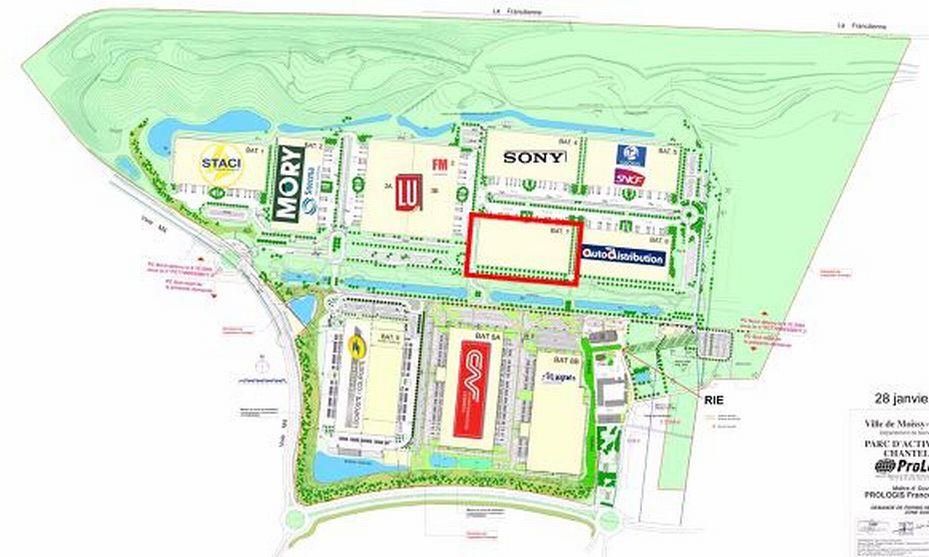 20496.29 m² pour cetentrepôts classe a en location à Moissy cramayel
