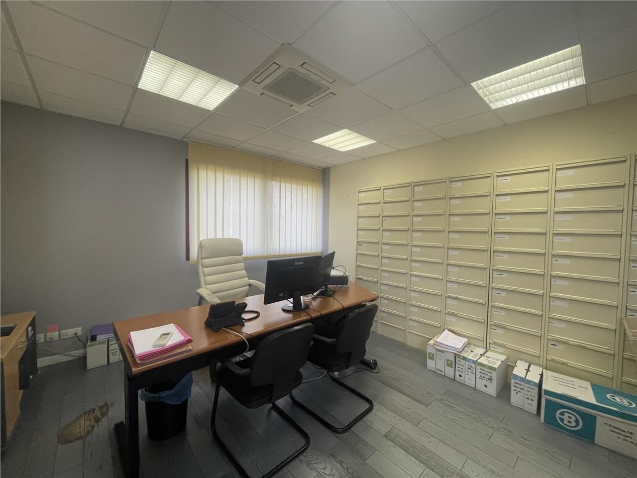 Plateau de bureaux idéalement situé à proximité d