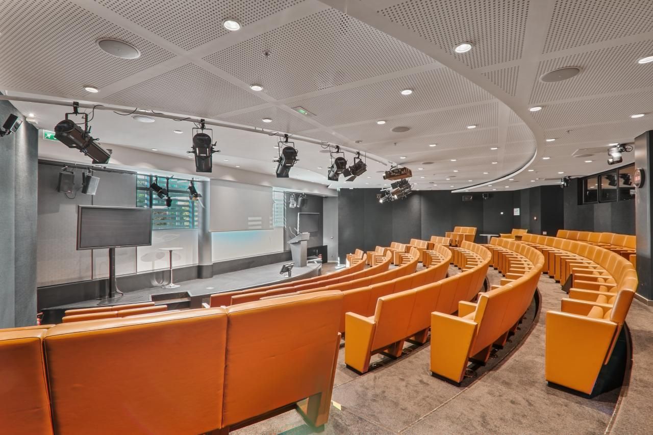 4816 m² pour ce bureaux en location à Rueil-malmaison