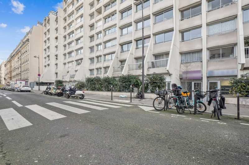 Cushman & Wakefield vous propose une surface de b