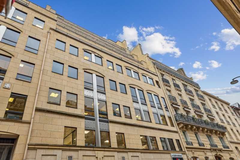 Cushman & Wakefield vous propose une surface de b