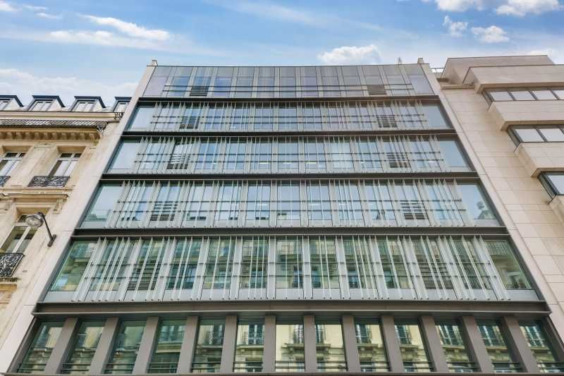 Situés dans un emplacement privilégié du 8e arron