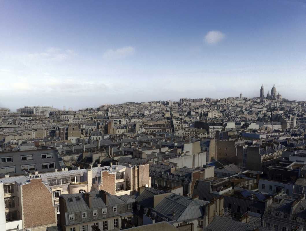 IMMEUBLE DE BUREAUX A LOUER A PARIS 9  Au coeur d