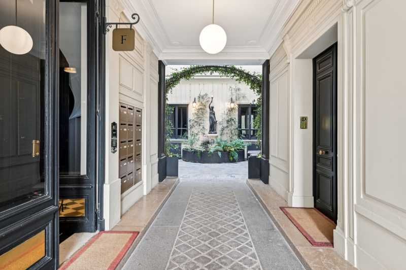 Cushman & Wakefield vous propose des bureaux/show