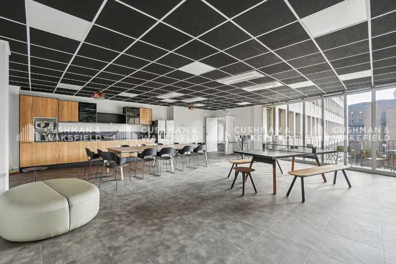 Cushman & Wakefield vous propose une surface de b