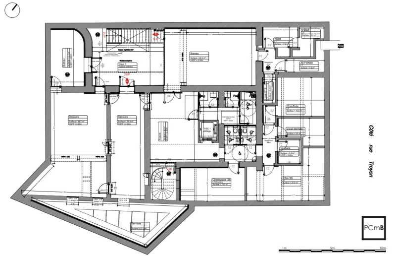 Location bureaux 2521 m² divisibles à partir de 954 m²