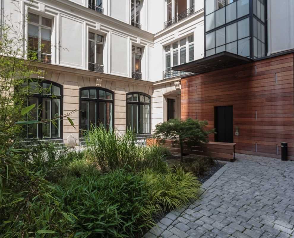 Cushman & Wakefield, vous propose une surface de 