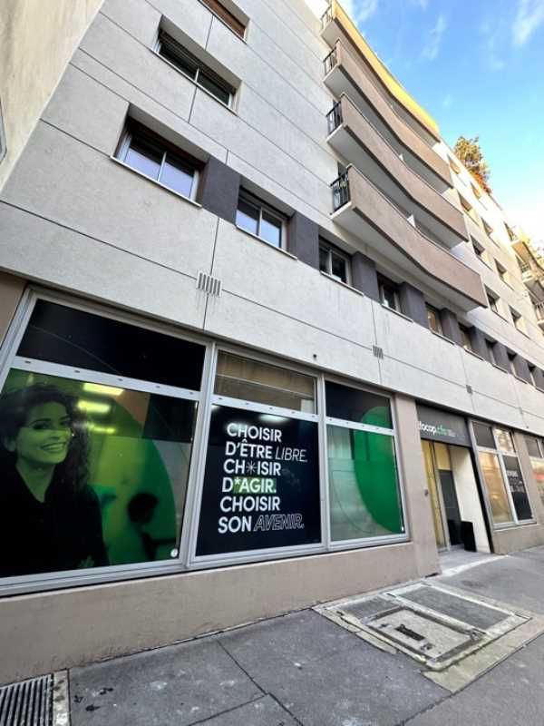 LOCAUX A LOUER/A VENDRE AU COEUR DU 11ème ARRONDI