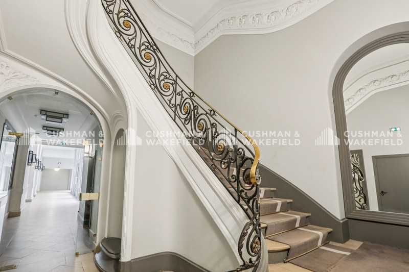 Cushman & Wakefield vous propose une surface de b