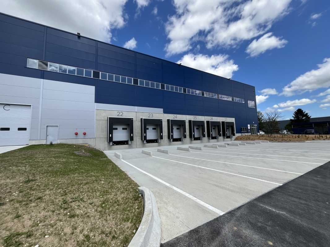 Cushman & Wakefield vous propose cet entrepôt log