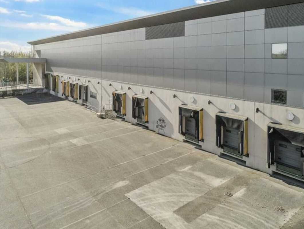 Cushman & Wakefield vous propose ces 14.000 m² d'