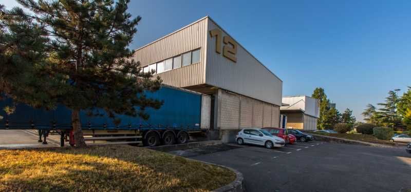 À la recherche d'un entrepôt à louer à Aulnay-sou