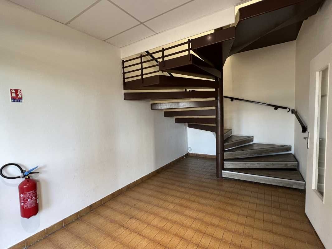 Nous vous proposons à la location des cellules d'