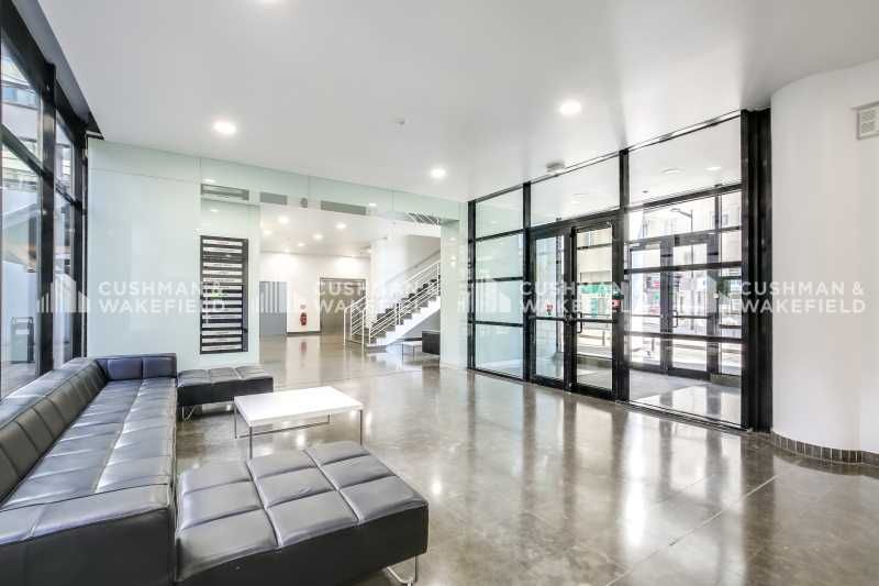 Nous vous proposons à la location un ensemble de 