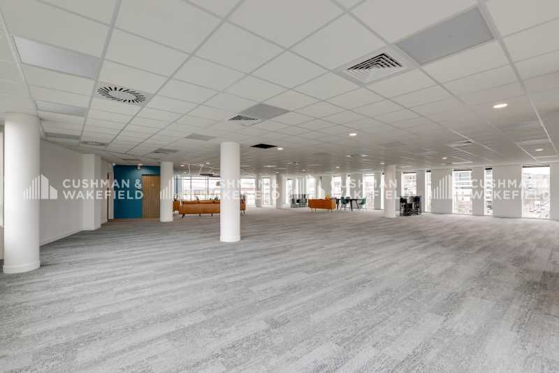 A louer,  bureaux à Massy.  Nous vous proposons à