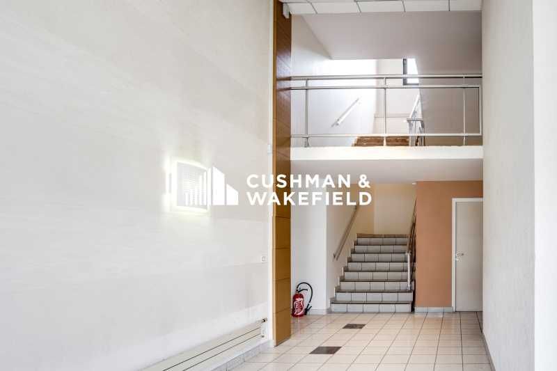 Nous vous proposons à la location plusieurs surfa