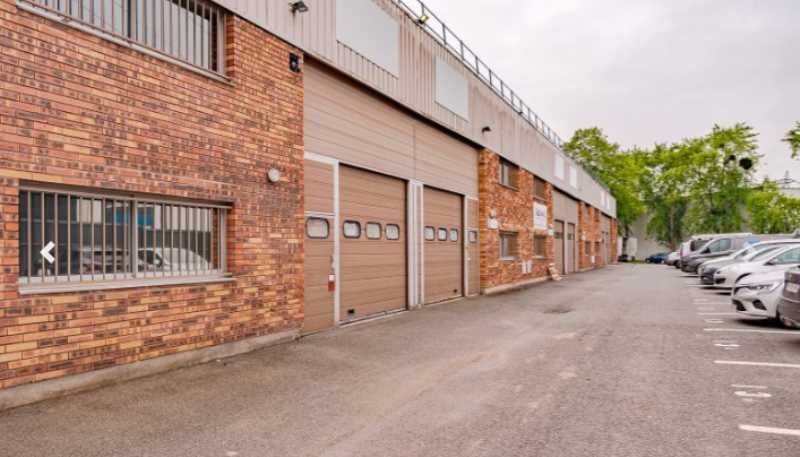 Nous vous proposons à la location un local d'acti