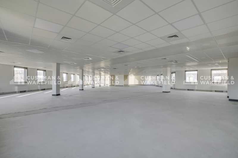 A louer, bureaux à Saint-Aubin.  Situé au coeur d