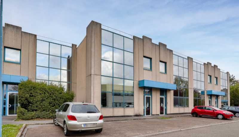 Nous vous proposons à la location des locaux d'ac