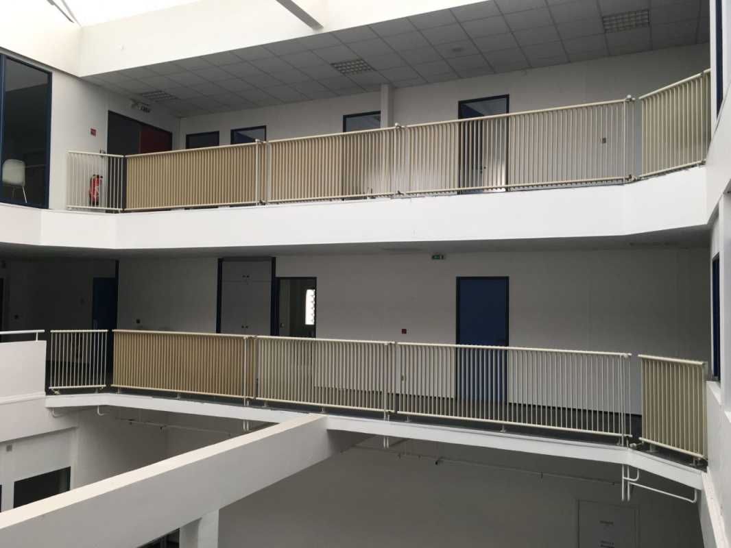 Nous vous proposons à la location un espace de bu