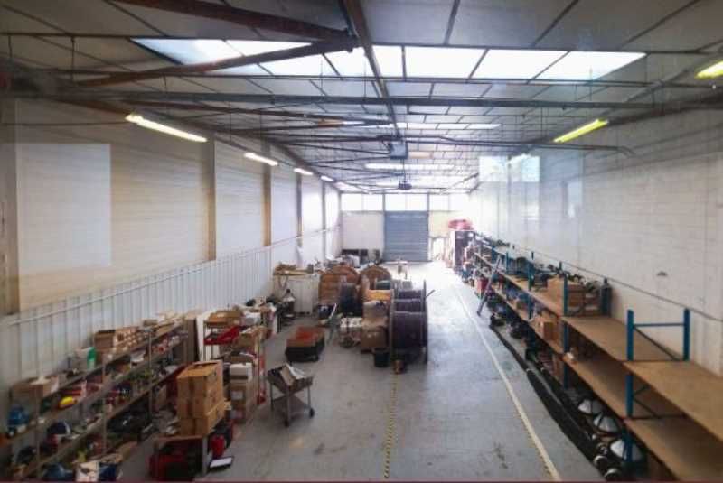 À Coignières, ces locaux d'activité avec bureaux 