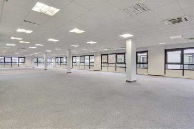 Nous vous proposons à la location ces bureaux mod