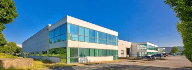 Nous vous proposons à la location un local d'acti