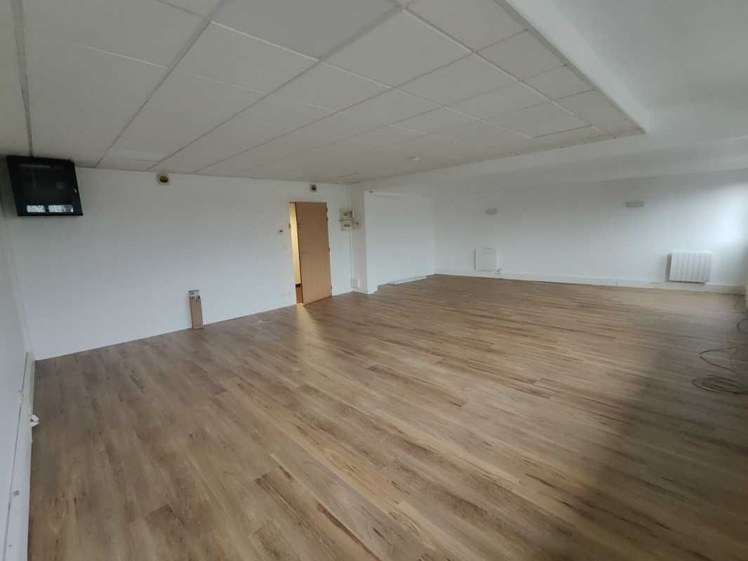 Située à Voisins-le-Bretonneux, cette offre de lo