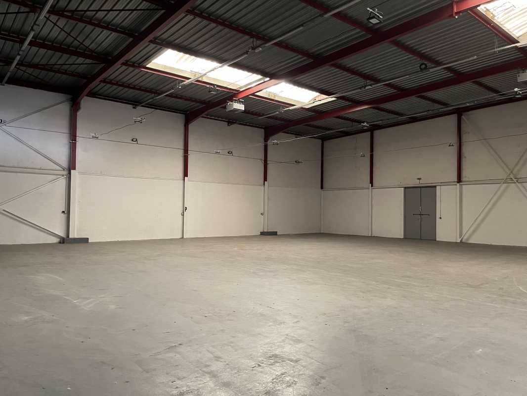 Nous vous proposons à la location un ensemble de 