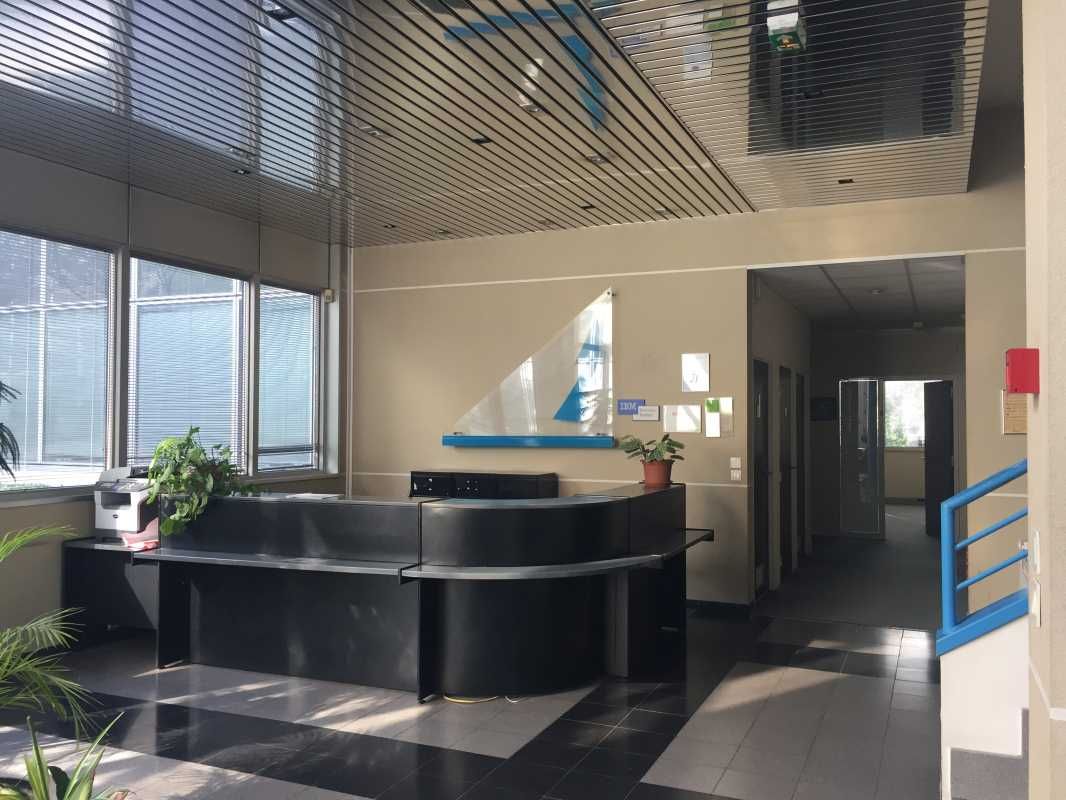 Au coeur de la zone d'activités de Courtaboeuf, l