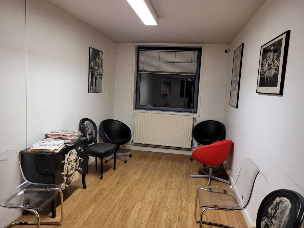 À vendre - Bureaux de 212 m² à Évry-Courcouronnes