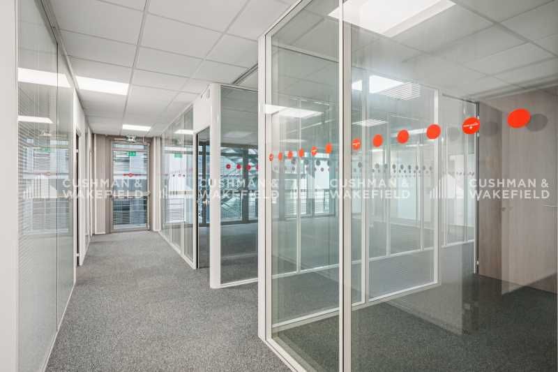 À la recherche d'un espace de bureaux à ORSAY ? N