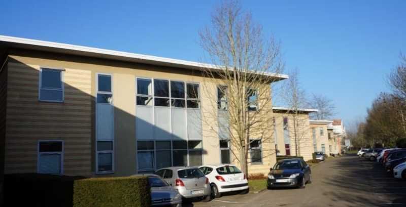 À la recherche d'un espace de bureau moderne et f