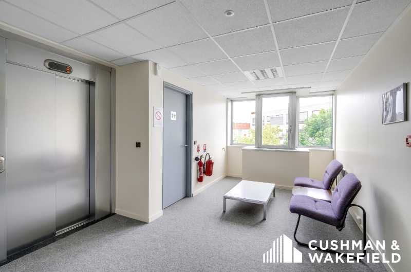 Parc les Grillons - Le Pecq - 1 574 m² divisibles