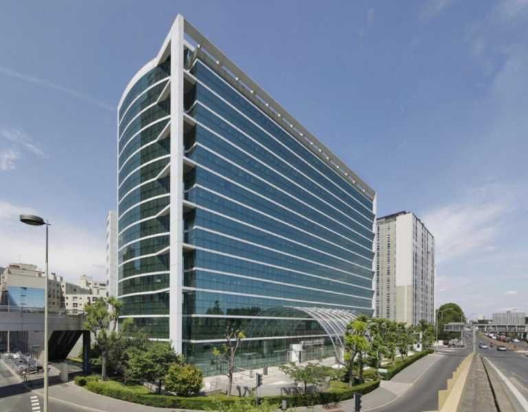 Bureaux à Louer -  Courbevoie - Proche Métro Lign
