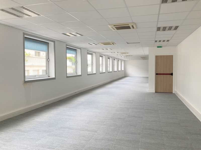 Bureaux à louer - Levallois-Perret - 1 350 m² div