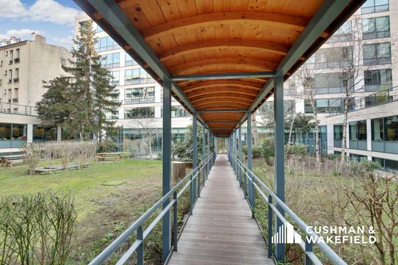 Bureaux à louer - Levallois Perret :  Cushman & W