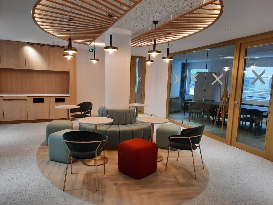 Bureaux à louer à La Défense  Cushman & Wakefield