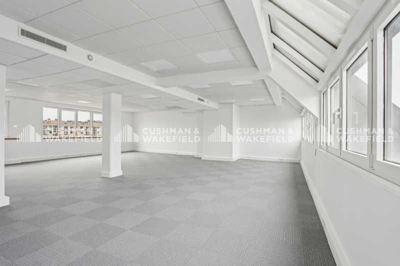 Cushman & Wakefield vous propose une surface de b