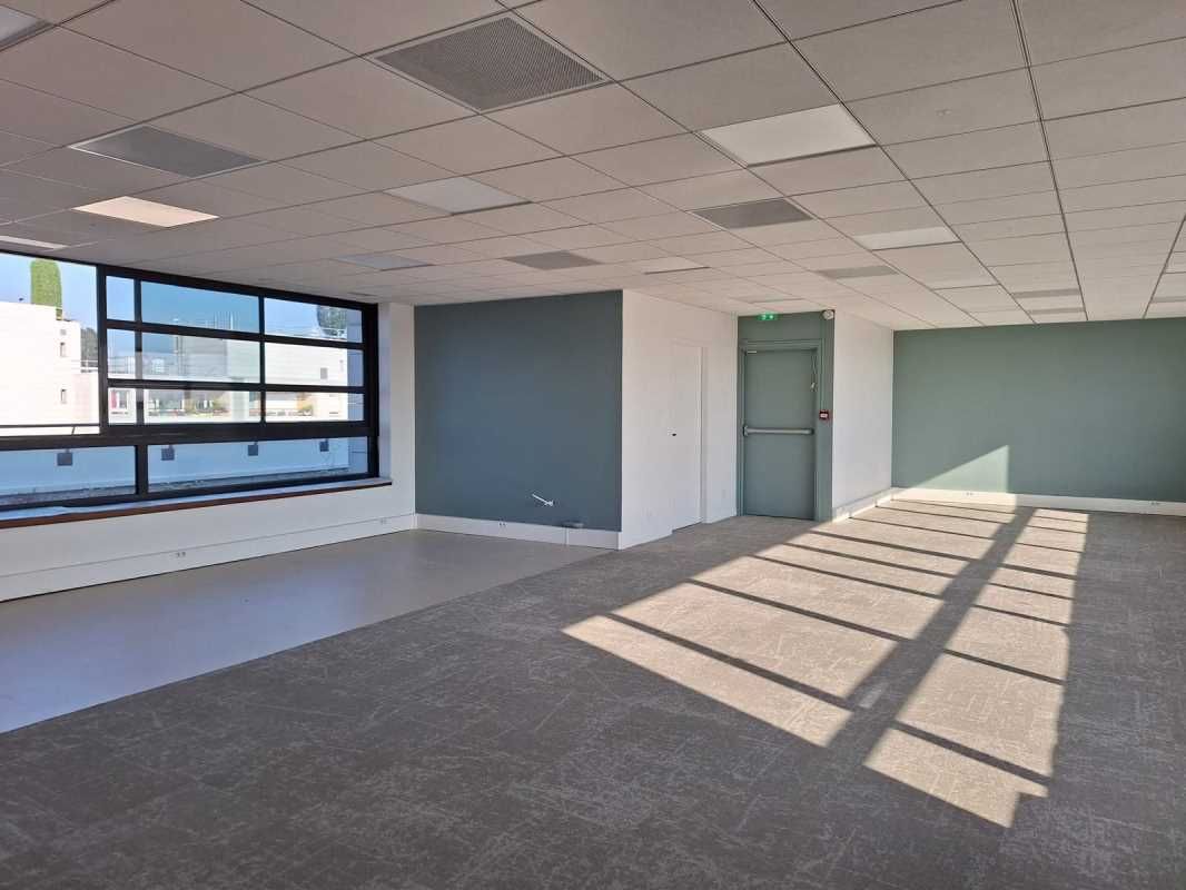 Bureaux efficaces à louer - Levallois Perret - Au