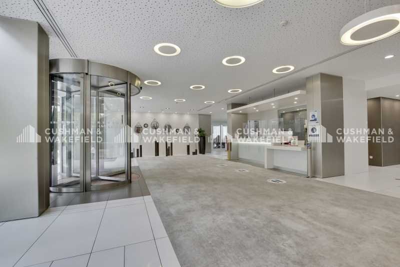 Bureaux à louer : Neuilly sur Seine -   Cushman &